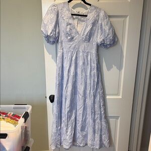 Storia BEAUTIFUL Blue White Puff Sleeve Long Lined Dress M Like New